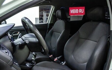 KIA Rio III рестайлинг, 2015 год, 900 000 рублей, 11 фотография