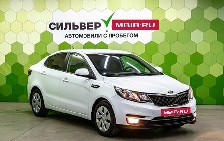 KIA Rio III рестайлинг, 2015 год, 900 000 рублей, 5 фотография