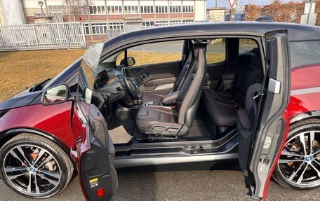 BMW i3 I01 рестайлинг, 2022 год, 2 824 000 рублей, 7 фотография
