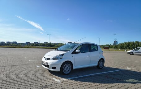 Toyota Aygo II, 2010 год, 600 000 рублей, 7 фотография