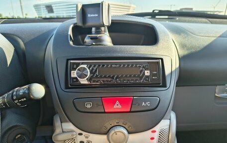 Toyota Aygo II, 2010 год, 600 000 рублей, 21 фотография