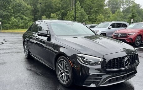 Mercedes-Benz E-Класс AMG, 2022 год, 7 413 142 рублей, 3 фотография