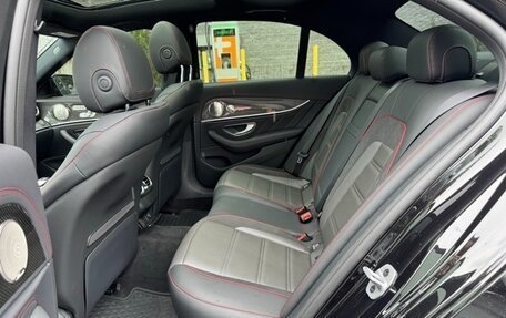 Mercedes-Benz E-Класс AMG, 2022 год, 7 413 142 рублей, 13 фотография