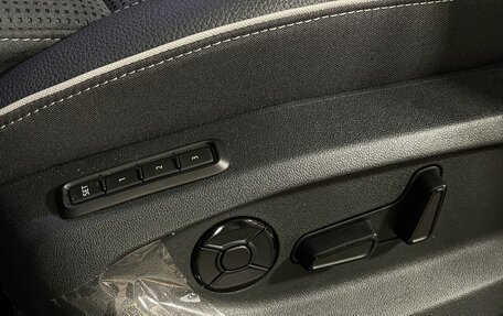 Skoda Kodiaq, 2025 год, 5 700 000 рублей, 10 фотография