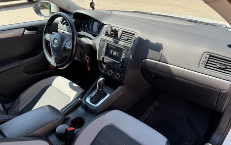 Volkswagen Jetta VI, 2014 год, 1 150 000 рублей, 10 фотография