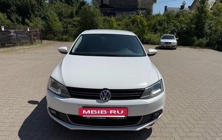 Volkswagen Jetta VI, 2014 год, 1 150 000 рублей, 3 фотография