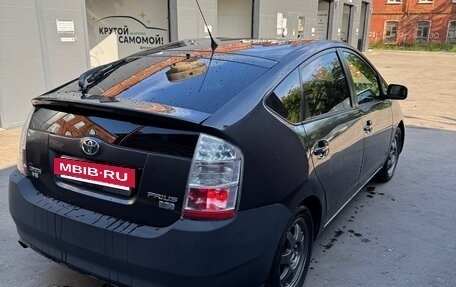 Toyota Prius, 2007 год, 580 000 рублей, 2 фотография