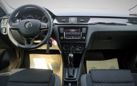 Skoda Rapid I, 2019 год, 1 379 000 рублей, 15 фотография