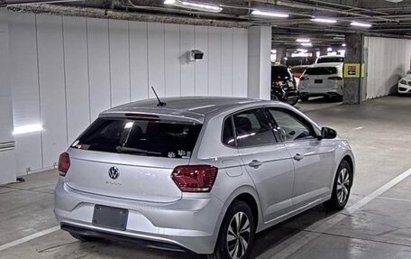 Volkswagen Polo VI (EU Market), 2021 год, 855 000 рублей, 4 фотография