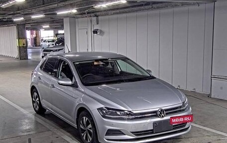 Volkswagen Polo VI (EU Market), 2021 год, 855 000 рублей, 2 фотография
