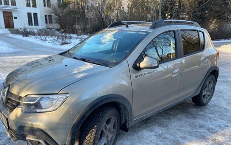 Renault Sandero II рестайлинг, 2021 год, 1 400 000 рублей, 4 фотография
