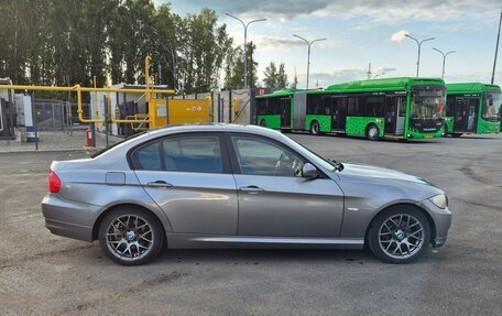 BMW 3 серия, 2011 год, 1 200 000 рублей, 7 фотография