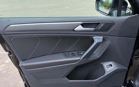 Volkswagen Tiguan II, 2021 год, 4 500 000 рублей, 13 фотография