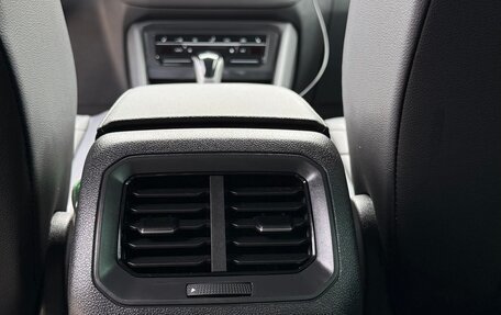 Volkswagen Tiguan II, 2021 год, 4 500 000 рублей, 17 фотография
