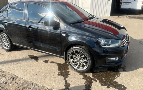 Volkswagen Polo VI (EU Market), 2016 год, 1 100 000 рублей, 6 фотография