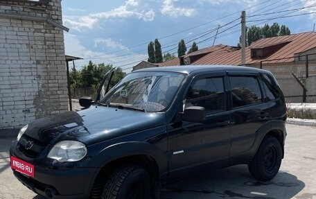 Chevrolet Niva I рестайлинг, 2011 год, 480 000 рублей, 3 фотография