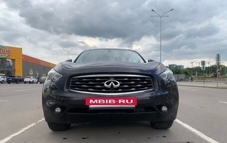 Infiniti FX II, 2008 год, 1 550 000 рублей, 18 фотография