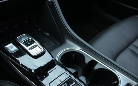 Hyundai Sonata VIII, 2019 год, 2 100 000 рублей, 12 фотография