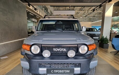 Toyota FJ Cruiser, 2007 год, 2 390 000 рублей, 2 фотография