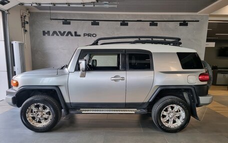 Toyota FJ Cruiser, 2007 год, 2 390 000 рублей, 3 фотография