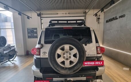 Toyota FJ Cruiser, 2007 год, 2 390 000 рублей, 5 фотография