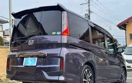 Honda Stepwgn IV, 2021 год, 2 229 400 рублей, 2 фотография