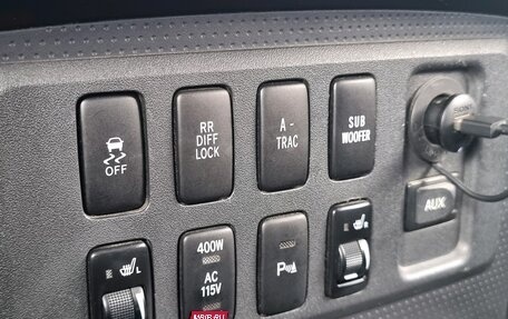 Toyota FJ Cruiser, 2007 год, 2 390 000 рублей, 10 фотография