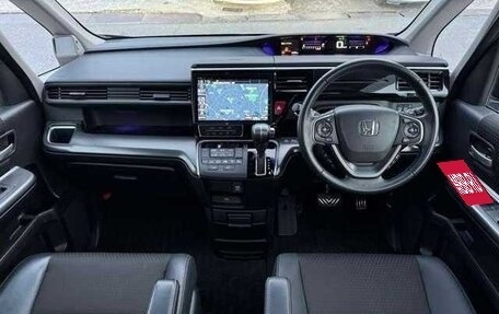 Honda Stepwgn IV, 2021 год, 2 229 400 рублей, 6 фотография