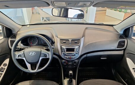 Hyundai Solaris II рестайлинг, 2014 год, 899 000 рублей, 15 фотография