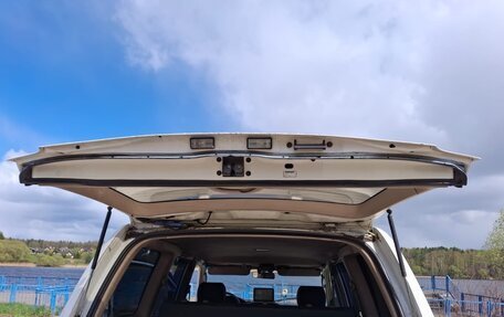 Toyota Land Cruiser 100 рестайлинг 2, 1999 год, 1 699 999 рублей, 8 фотография