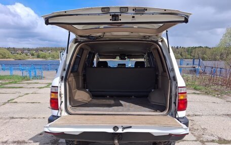 Toyota Land Cruiser 100 рестайлинг 2, 1999 год, 1 699 999 рублей, 9 фотография