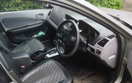 Nissan Wingroad III, 2005 год, 430 000 рублей, 2 фотография