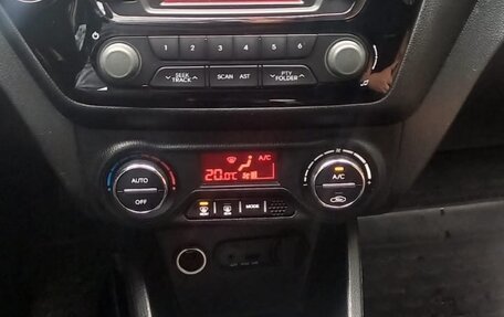 KIA Rio III рестайлинг, 2013 год, 870 000 рублей, 10 фотография