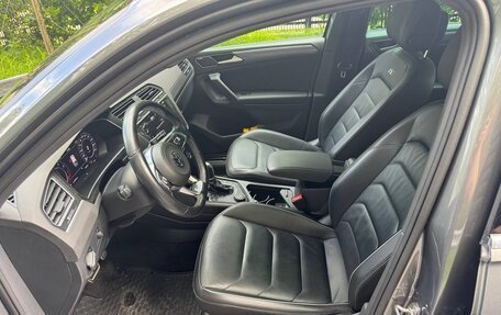 Volkswagen Tiguan II, 2018 год, 4 000 000 рублей, 8 фотография