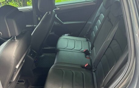Volkswagen Tiguan II, 2018 год, 4 000 000 рублей, 9 фотография