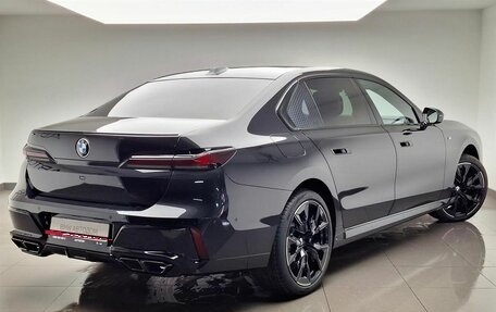 BMW 7 серия, 2025 год, 24 700 000 рублей, 2 фотография