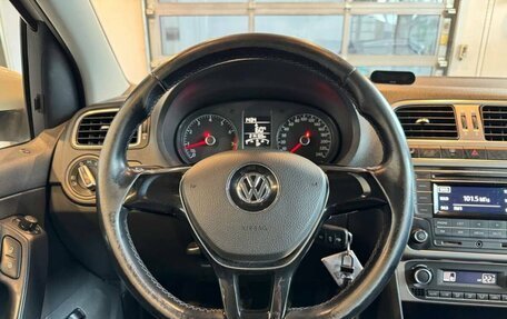 Volkswagen Polo VI (EU Market), 2017 год, 1 180 000 рублей, 10 фотография