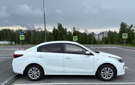 KIA Rio IV, 2018 год, 1 500 000 рублей, 3 фотография
