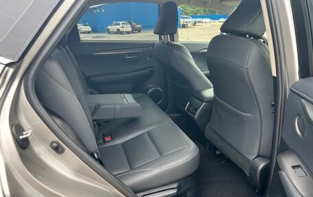 Lexus NX I, 2017 год, 2 632 000 рублей, 12 фотография