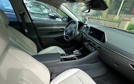 Hyundai Sonata VIII, 2019 год, 2 700 000 рублей, 7 фотография