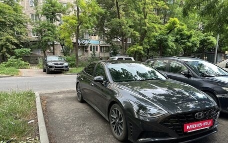 Hyundai Sonata VIII, 2019 год, 2 700 000 рублей, 2 фотография