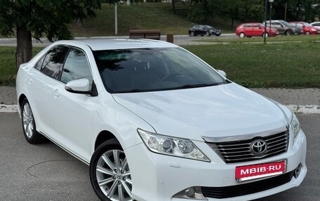 Toyota Camry, 2013 год, 1 650 000 рублей, 5 фотография
