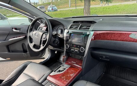 Toyota Camry, 2013 год, 1 650 000 рублей, 35 фотография