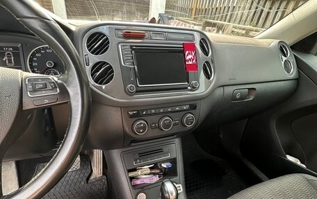 Volkswagen Tiguan I, 2016 год, 1 850 000 рублей, 6 фотография