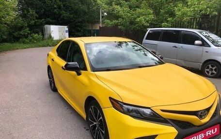 Toyota Camry, 2020 год, 2 530 000 рублей, 8 фотография