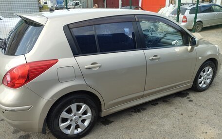 Nissan Tiida, 2010 год, 690 000 рублей, 3 фотография