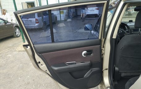 Nissan Tiida, 2010 год, 690 000 рублей, 8 фотография