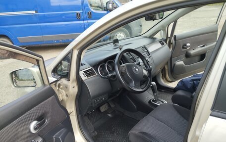 Nissan Tiida, 2010 год, 690 000 рублей, 10 фотография