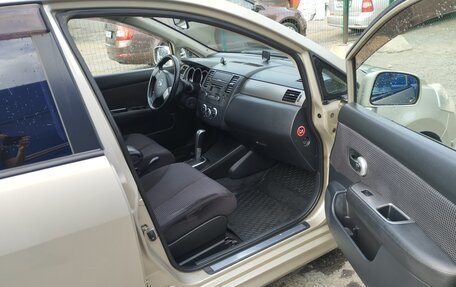 Nissan Tiida, 2010 год, 690 000 рублей, 18 фотография