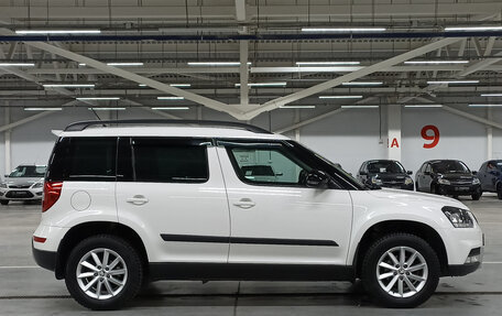 Skoda Yeti I рестайлинг, 2015 год, 1 235 750 рублей, 8 фотография